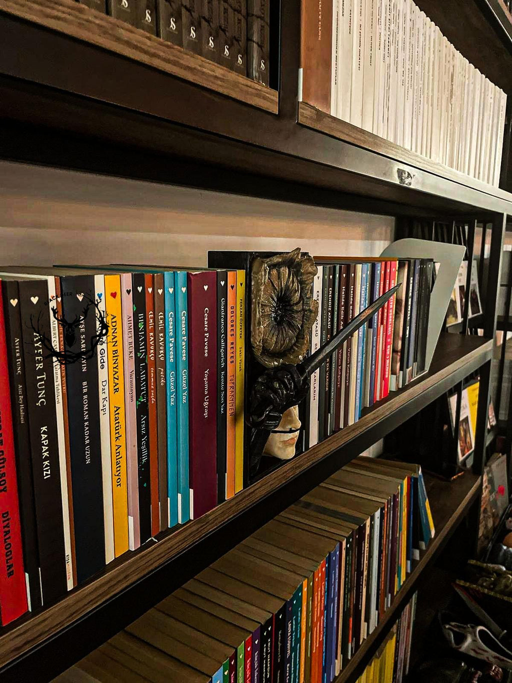 Dune / Book Nook / Bookshelf Figure / Book Holder / Collection / 21 CM