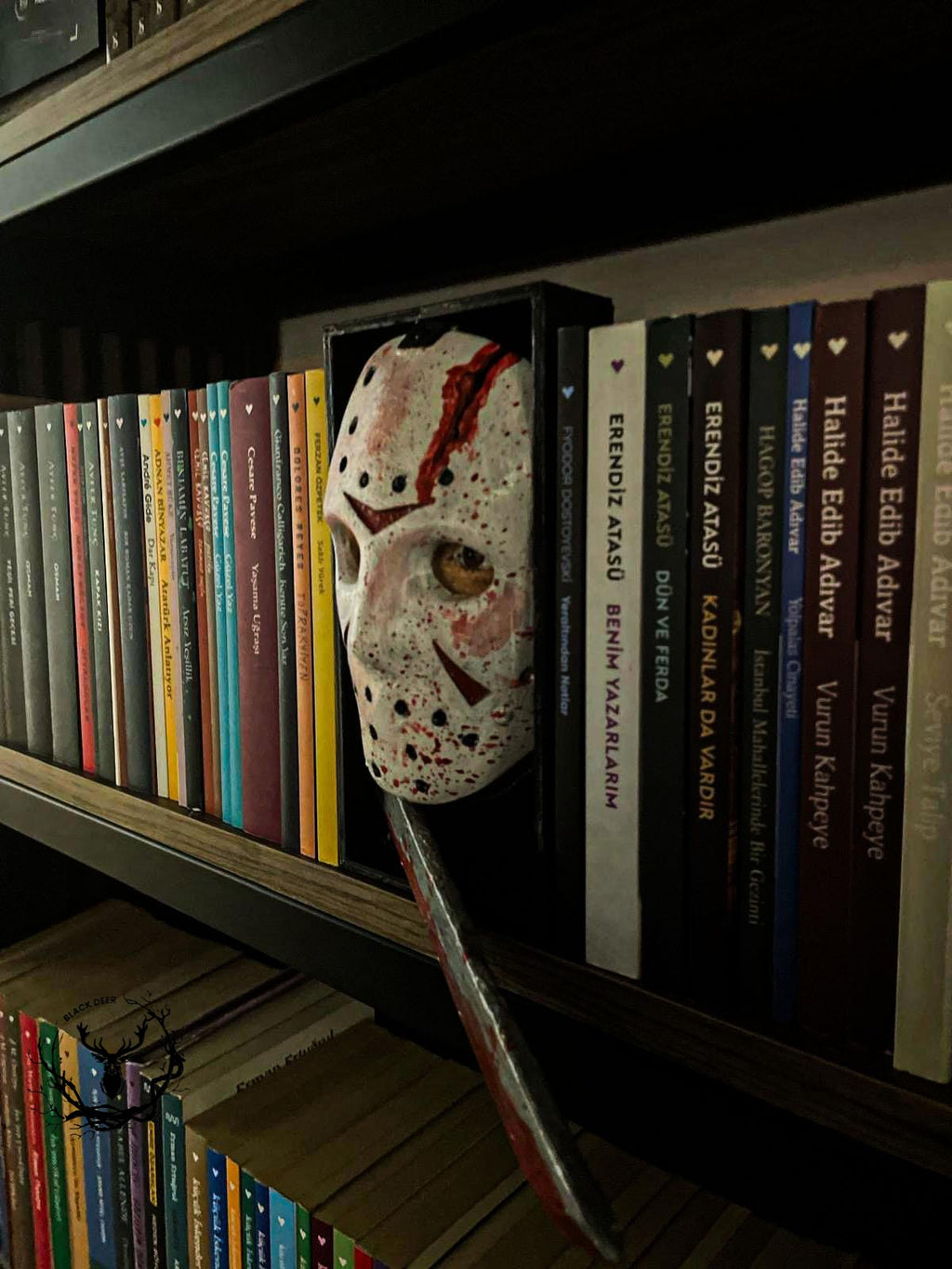 Friday the 13th Jason Voorhees / Book Nook / Bookshelf Figure / 21 CM / Collection