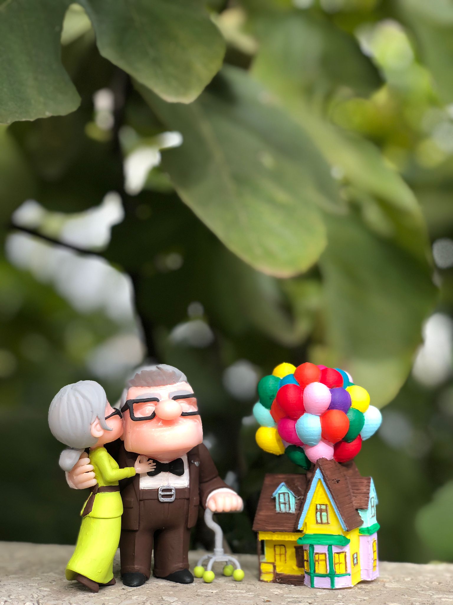 Carl and Ellie Figure – Romantic Couple Statue – Handmade Collector Display